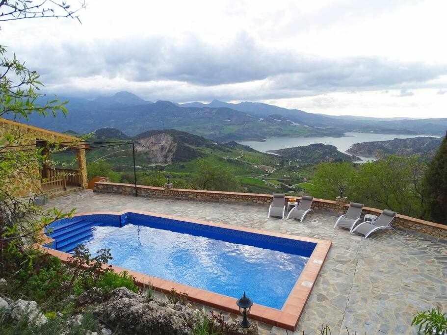 Chalet El Valle Dorado El Gastor